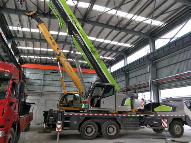 江州区高空车出租需要注意哪些安全事项？