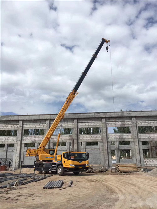 江州区吊装作业前会做设备检查吗？安全保障措施有哪些？